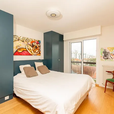 Coastal Escape Keyweek In With Balcony And Parking بياريتز