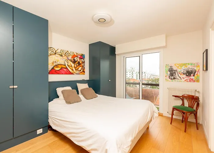 Coastal Escape Keyweek In With Balcony And Parking بياريتز