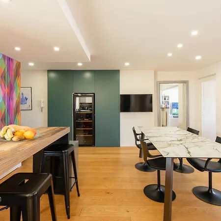 Coastal Escape Keyweek In With Balcony And Parking Appartement